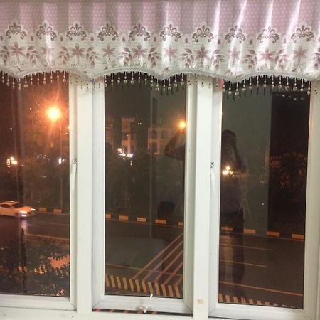 Nhà Nghỉ Diễm Quỳnh Noi Bai Exterior foto