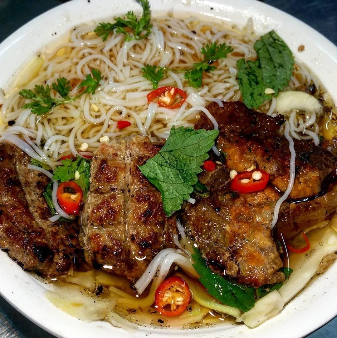 Nhà Nghỉ Diễm Quỳnh Noi Bai Exterior foto